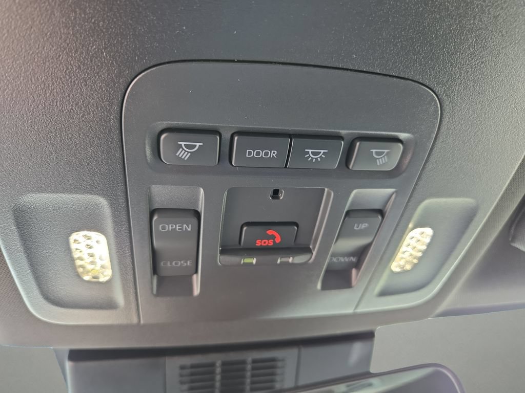 New 2026 Toyota Camry SE w/ Multimedia Upgrade Package FWD image 23