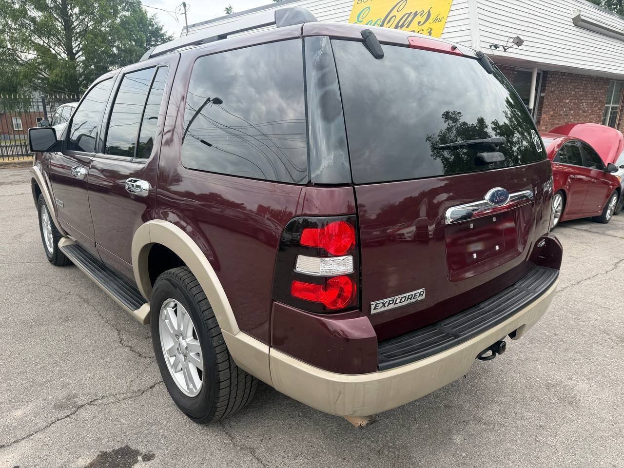 Used 2006 Ford Explorer Eddie Bauer RWD image 10