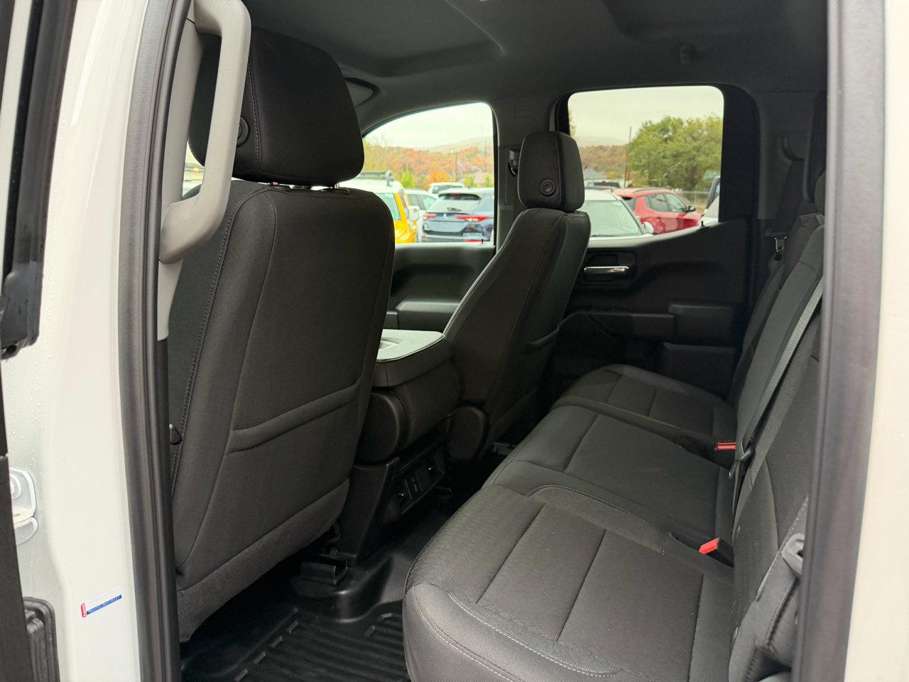 Used 2024 GMC Sierra 1500 Pro w/ Pro Value Package image 18