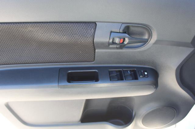 Used 2009 Scion xB Wagon image 12