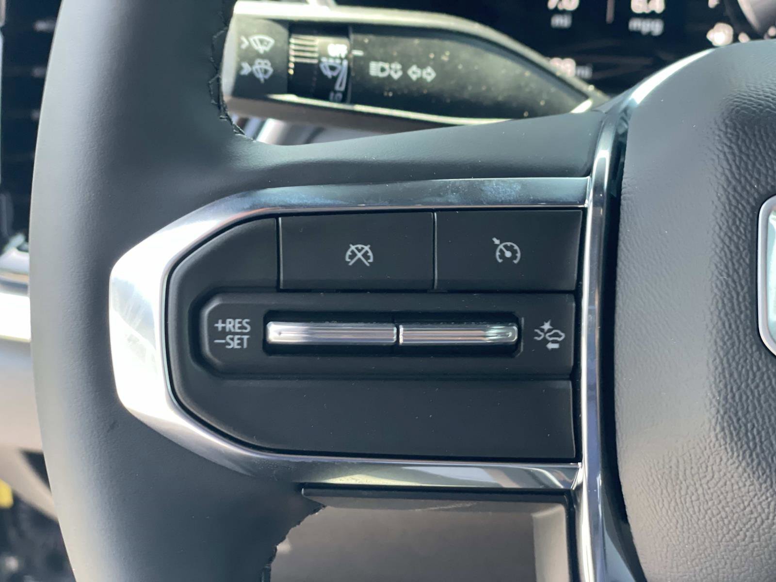 New 2026 GMC Canyon Elevation RWD image 12