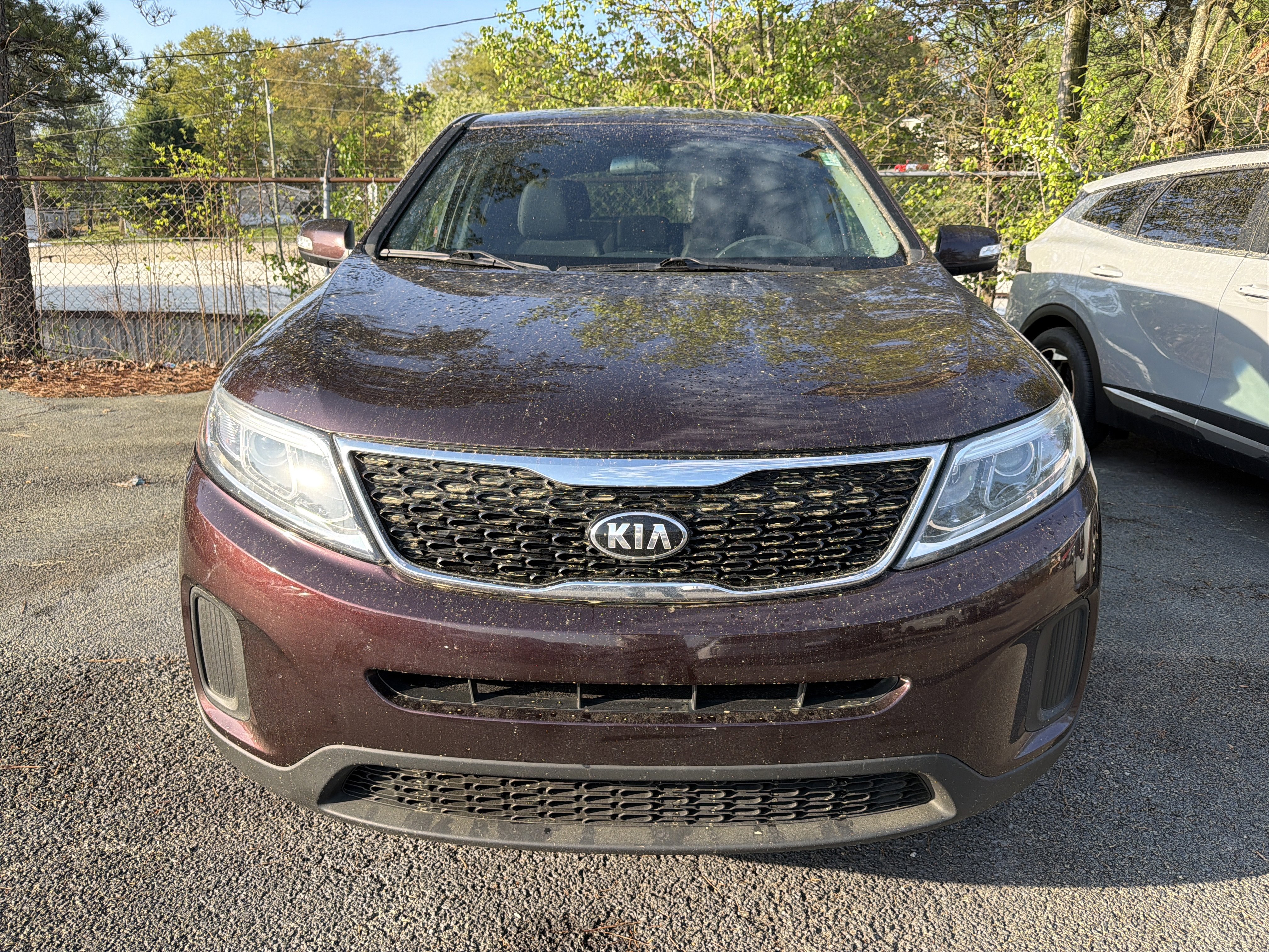 Used 2014 Kia Sorento LX image 2