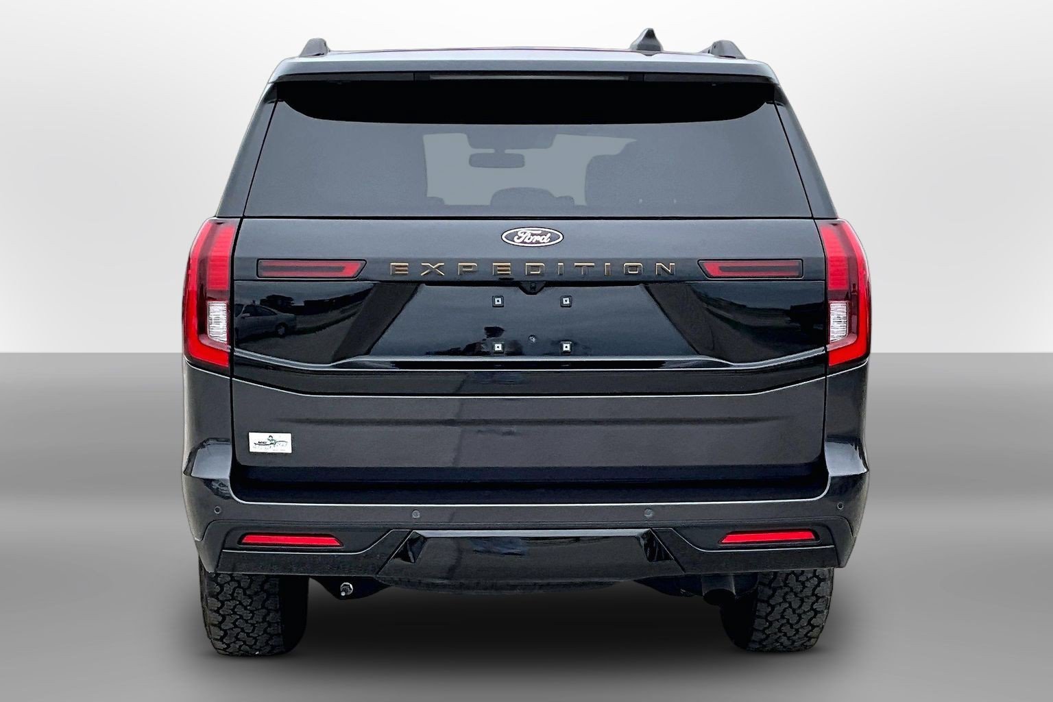 Used 2025 Ford Expedition Tremor AWD/4WD image 4