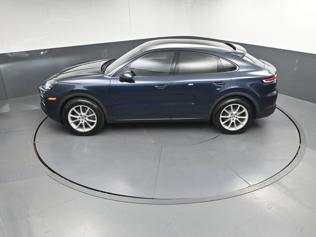 Certified 2024 Porsche Cayenne Coupe image 35
