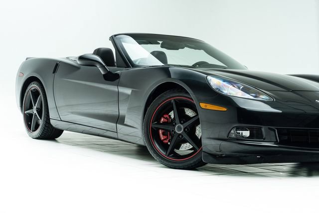 Used 2012 Chevrolet Corvette Convertible w/ 4LT Preferred Equipment Group image 3