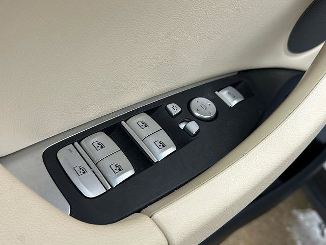 Certified 2023 BMW X3 xDrive30i w/ Premium Package image 17