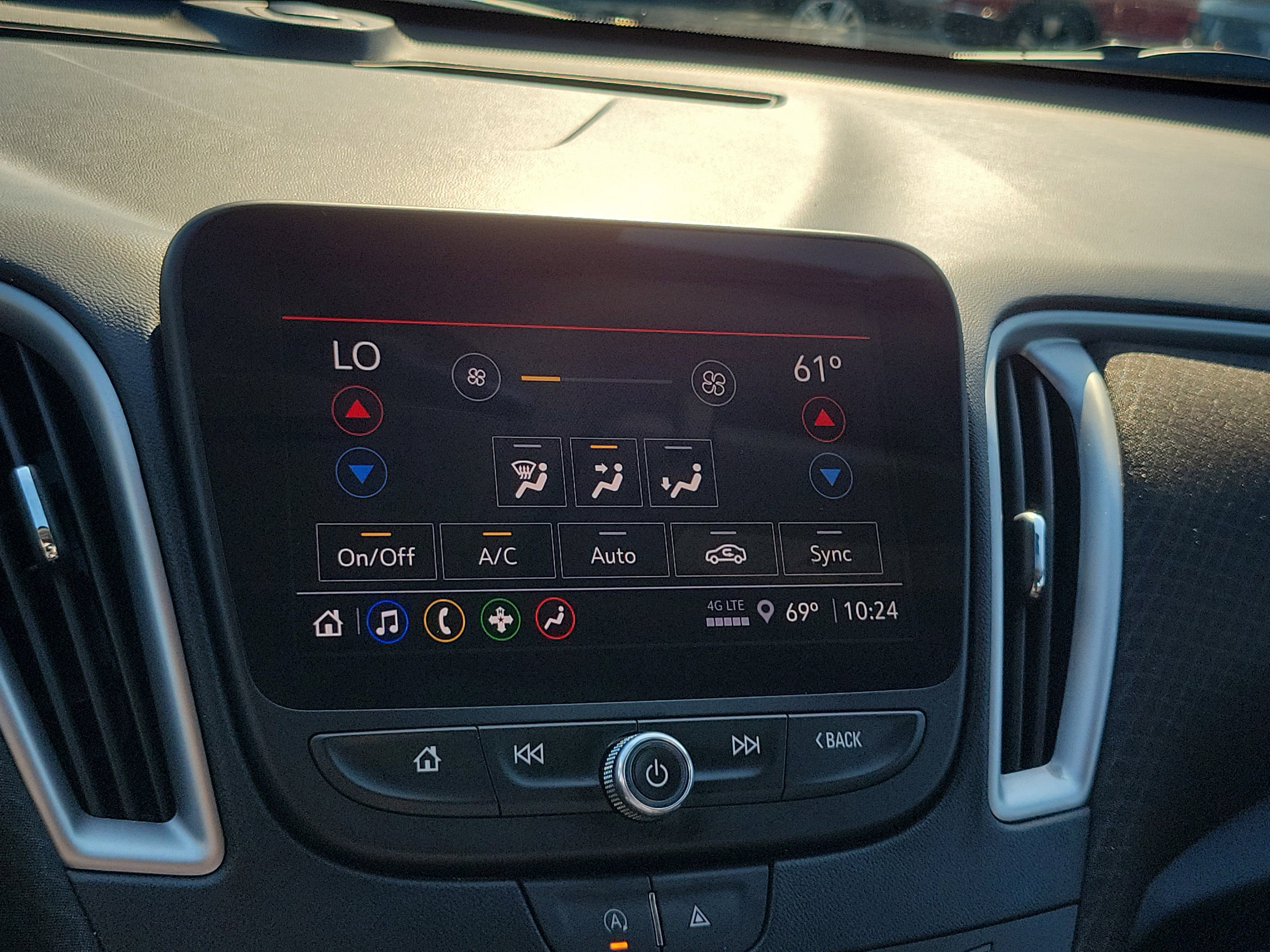 Used 2023 Chevrolet Malibu LT FWD image 25