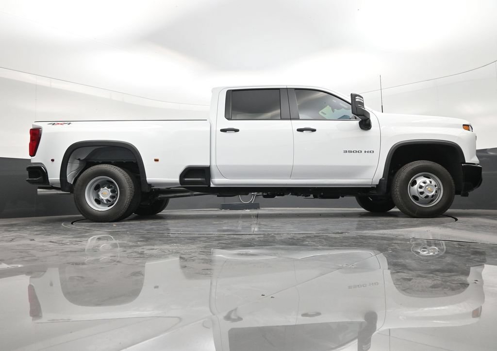 Used 2026 Chevrolet Silverado 3500 W/T AWD/4WD image 24