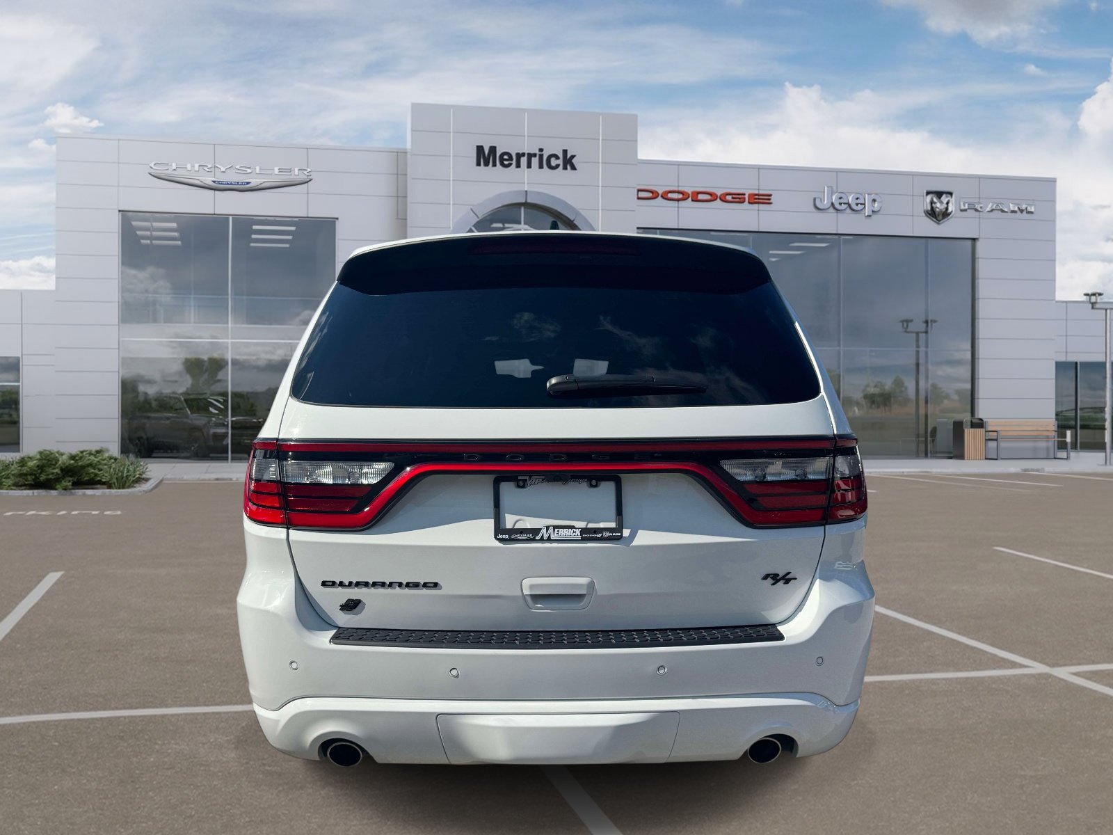Used 2025 Dodge Durango R/T AWD/4WD image 7