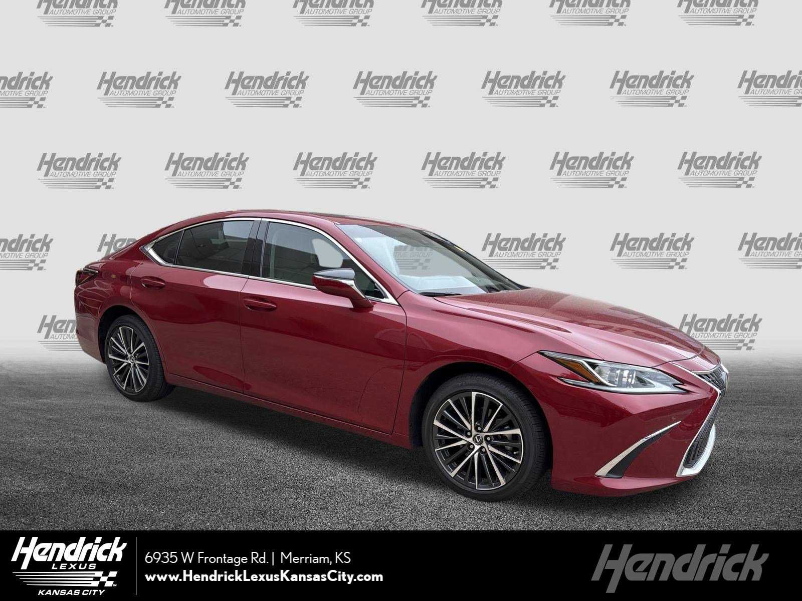 Used 2025 Lexus ES 350 w/ Premium Package FWD image 1