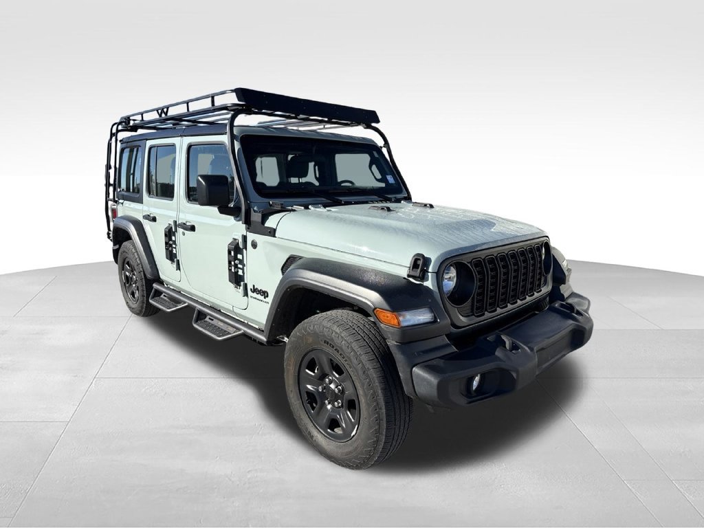 Used 2024 Jeep Wrangler Unlimited Sport AWD/4WD image 3