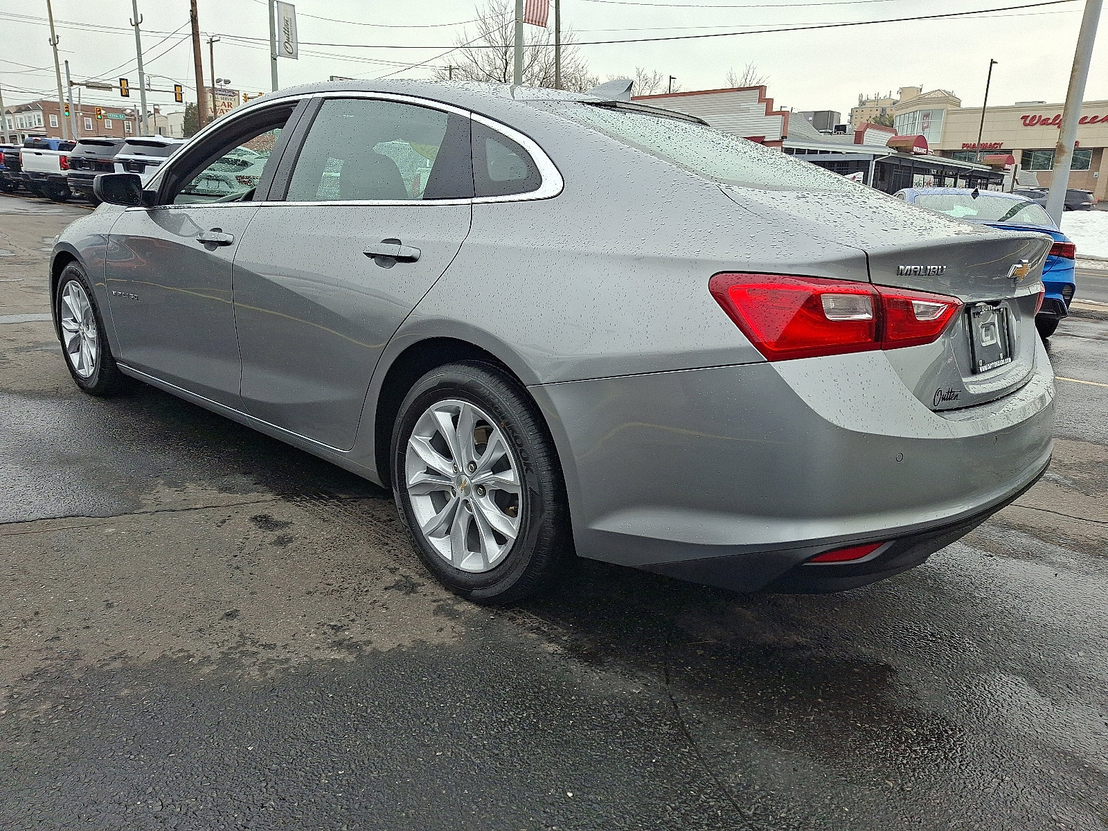 Used 2024 Chevrolet Malibu LT FWD image 3