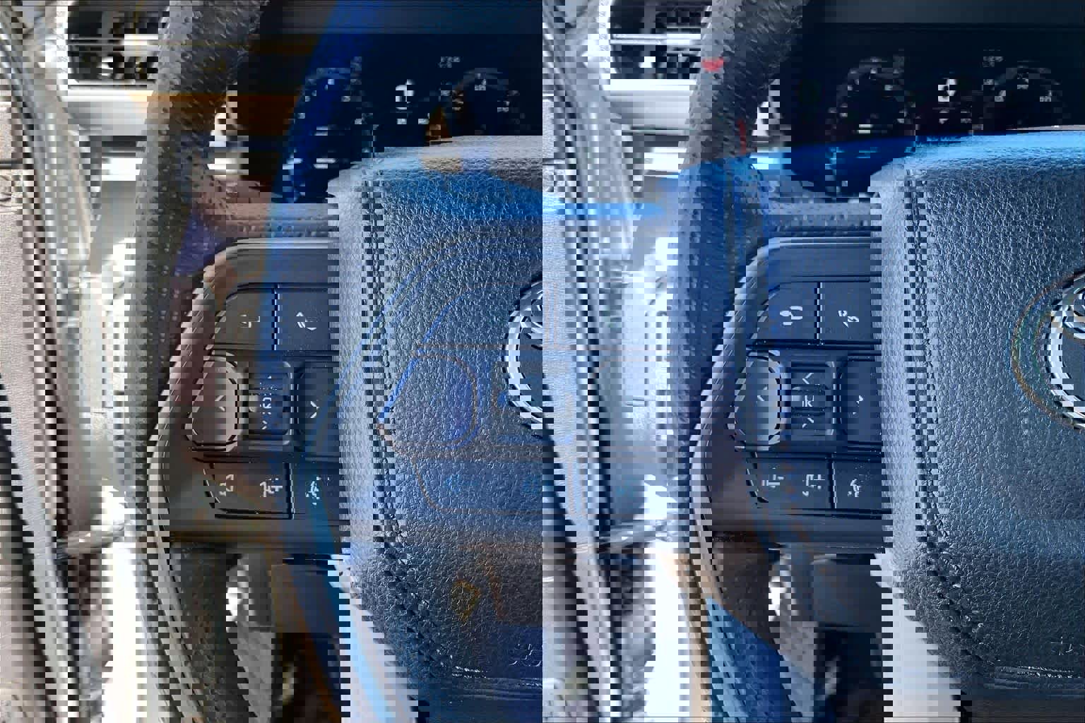 Used 2025 Toyota 4Runner TRD Off-Road Premium image 20