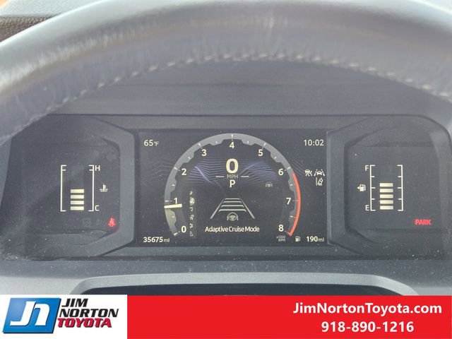 Used 2025 Toyota 4Runner SR5 AWD/4WD image 16
