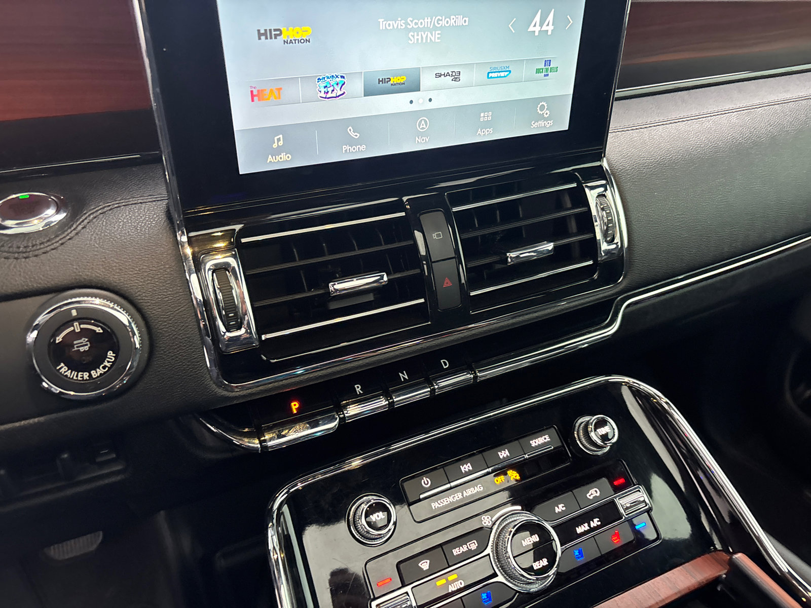 Used 2020 Lincoln Navigator Reserve w/ Equipment Group 208A Reserve image 21