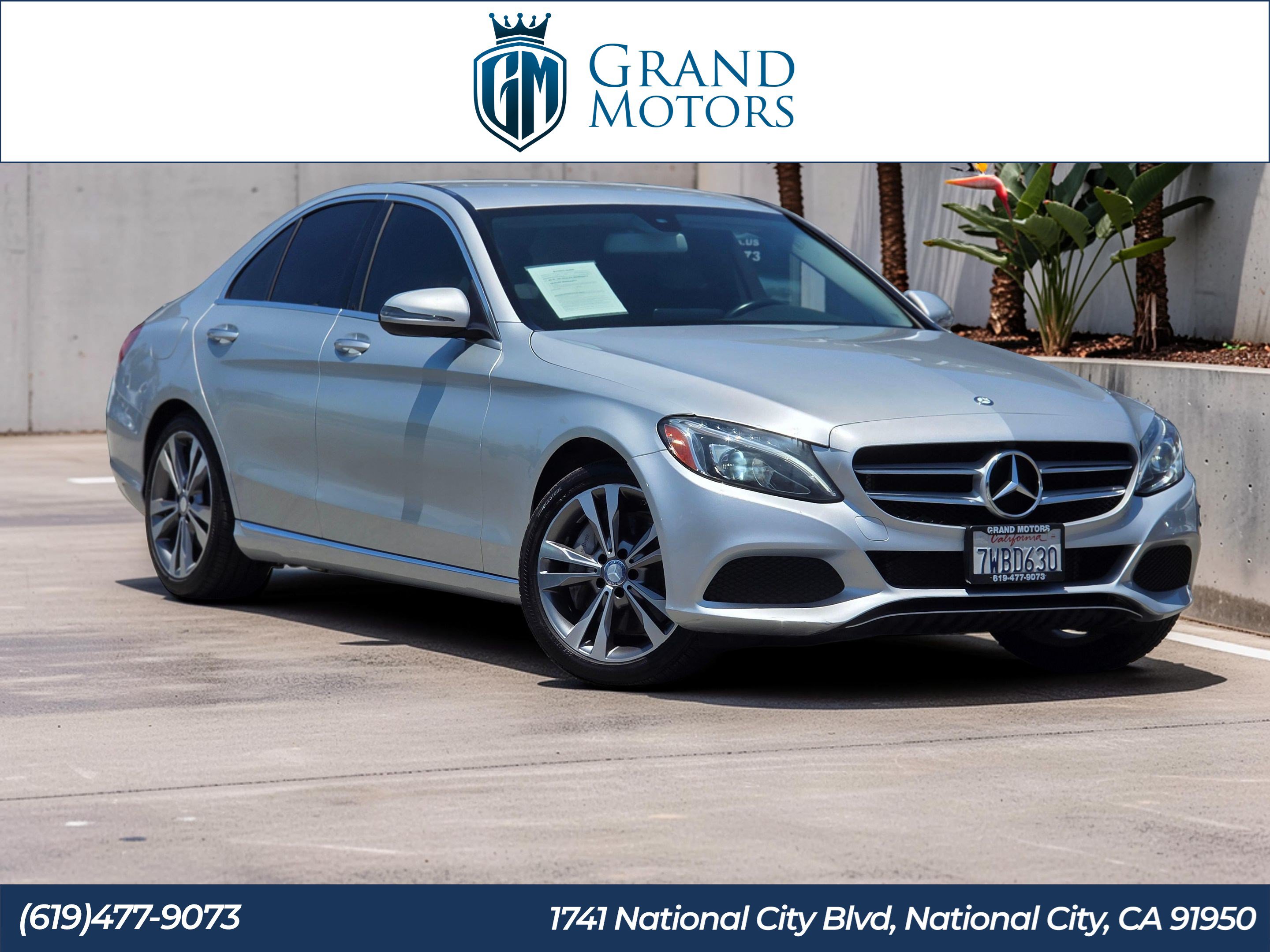 Used 2016 Mercedes-Benz C 350e Sedan w/ Multimedia Package image 1