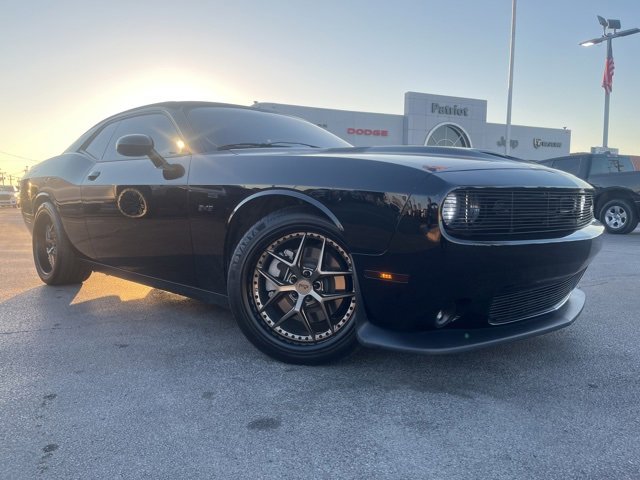 Used 2023 Dodge Challenger R/T w/ Blacktop Package