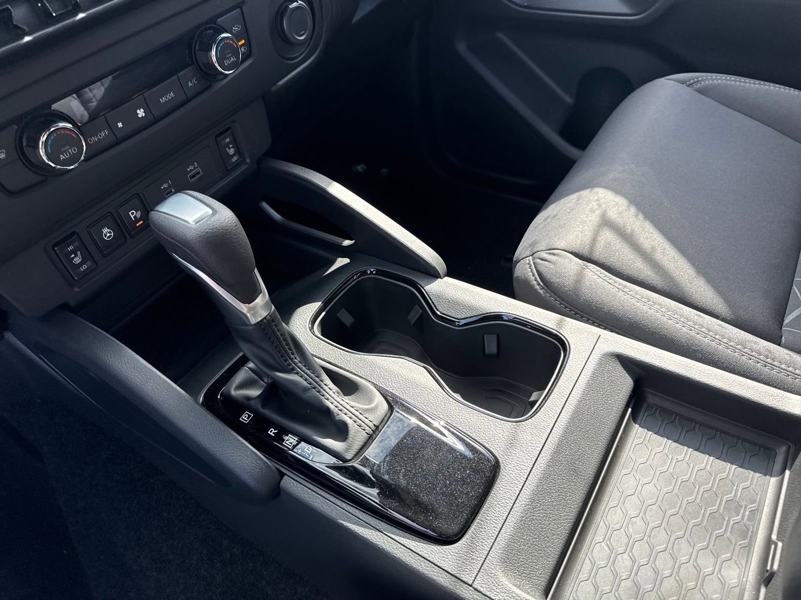 New 2026 Nissan Frontier SV image 24