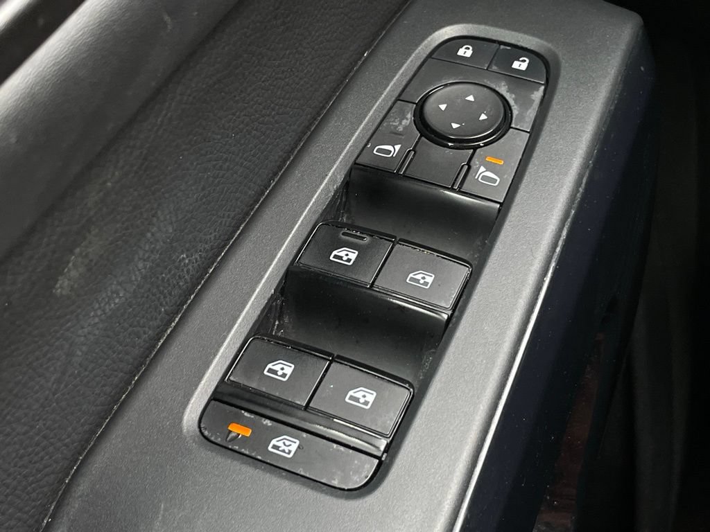 Used 2024 Nissan Pathfinder SV w/ Cargo Package FWD image 12