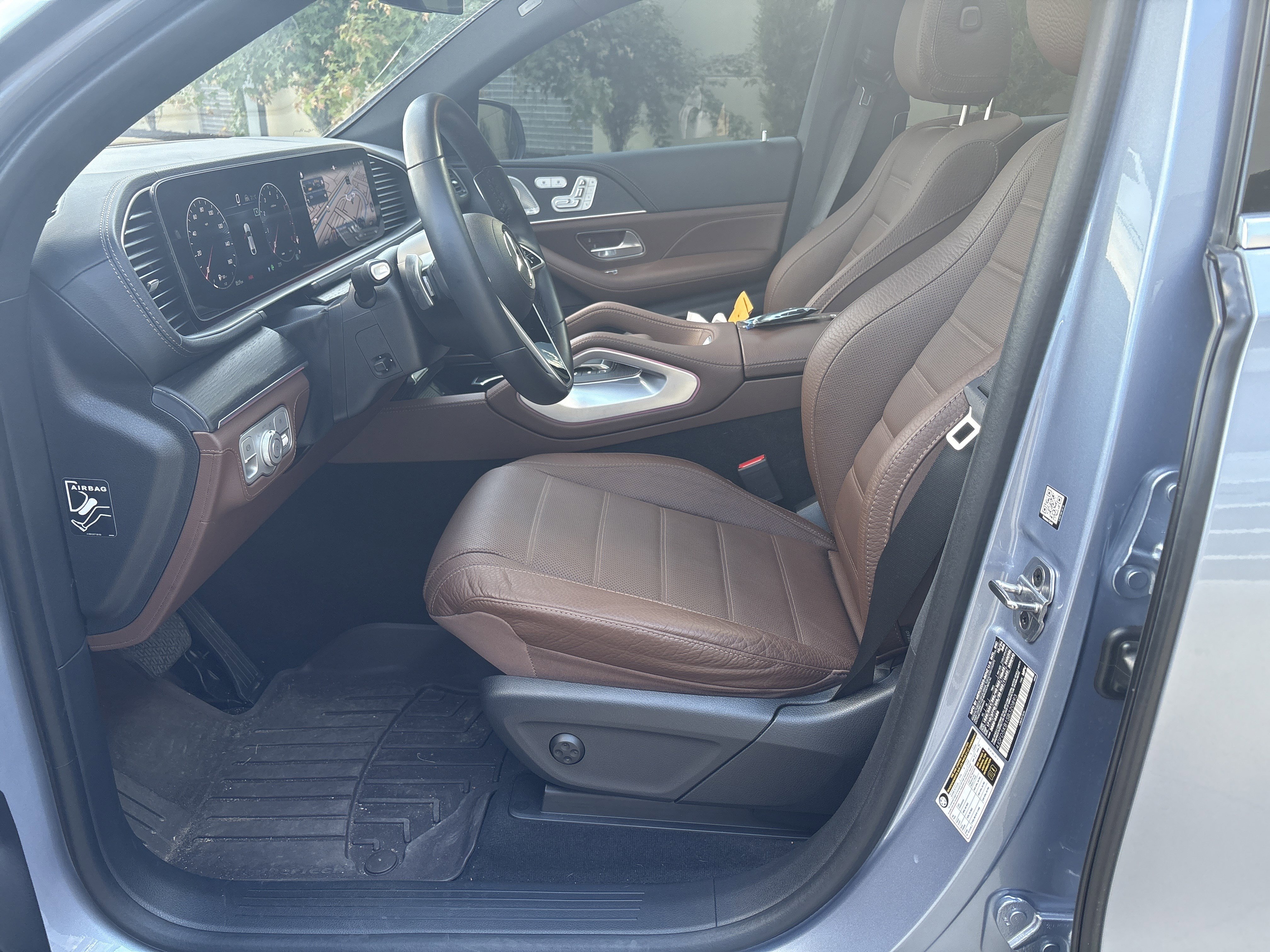 Used 2025 Mercedes-Benz GLE 450 4MATIC Coupe image 16