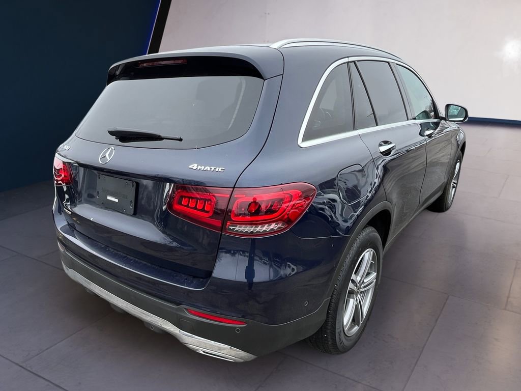 Certified 2022 Mercedes-Benz GLC 300 4MATIC w/ Premium Package Lite image 5