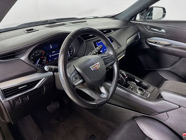 Used 2021 Cadillac XT4 Premium Luxury w/ LPO, Radiant Package FWD image 7
