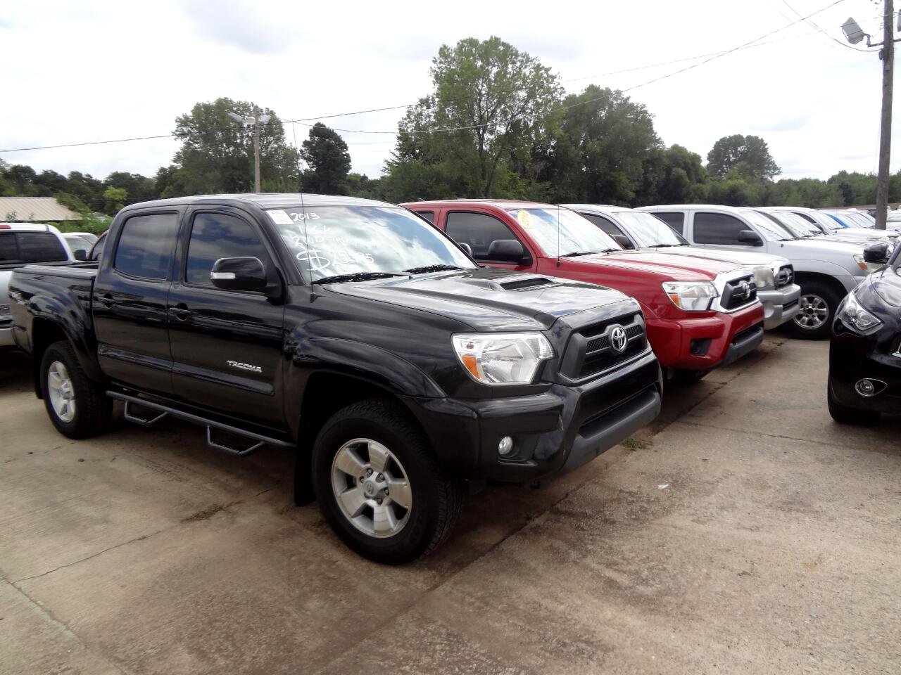 Used 2014 Toyota Tacoma PreRunner w/ SR5 Package image 40