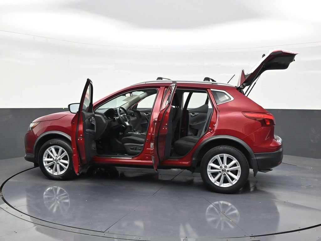 Used 2019 Nissan Rogue Sport SV FWD image 31