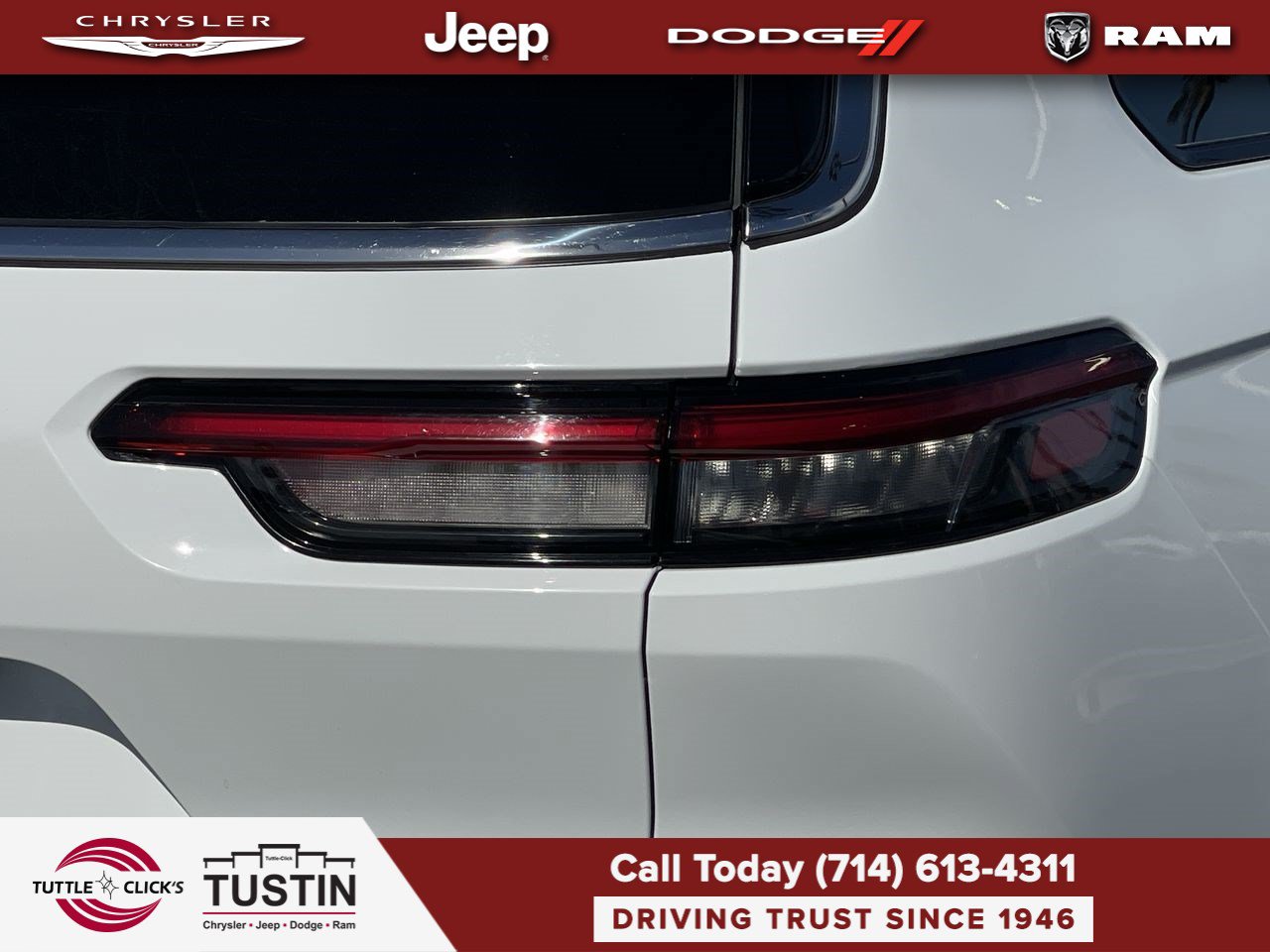 Used 2023 Jeep Grand Cherokee L Limited w/ Luxury Tech Group II AWD/4WD image 15