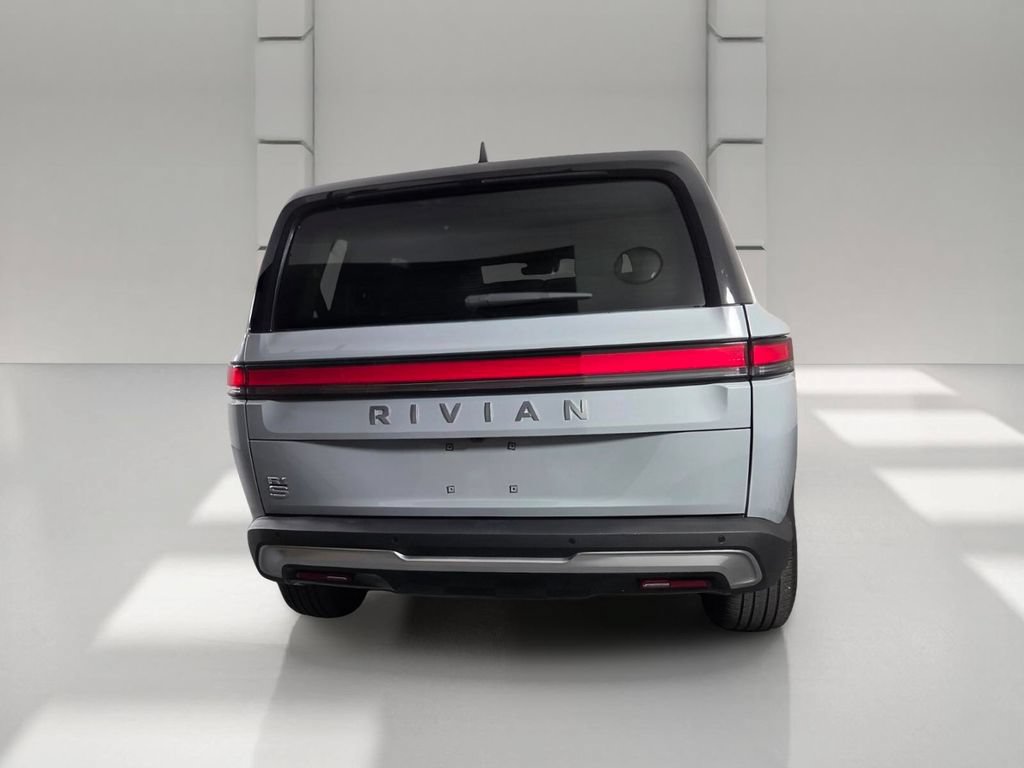 Used 2024 Rivian R1S Adventure AWD/4WD image 5