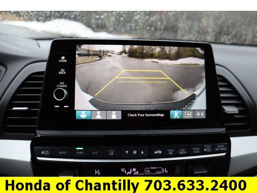 Certified 2025 Honda Odyssey Touring image 15