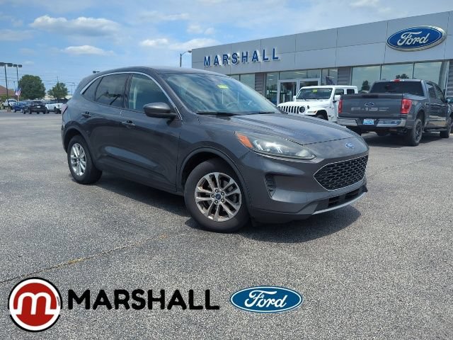 Used 2020 Ford Escape SE FWD image 1