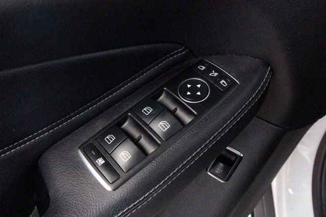 Used 2018 Mercedes-Benz GLE 350 4MATIC image 13