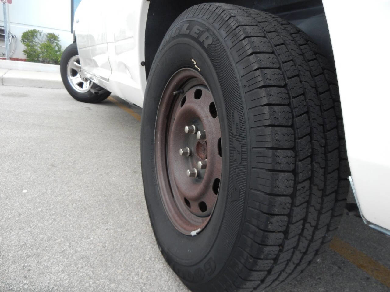 Used 2009 Dodge Ram 1500 Truck ST image 14