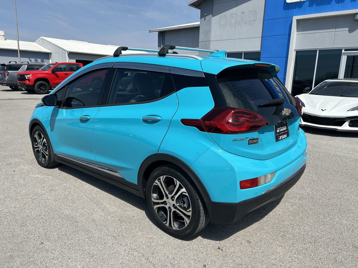 Used 2020 Chevrolet Bolt Premier w/ Infotainment Package image 6