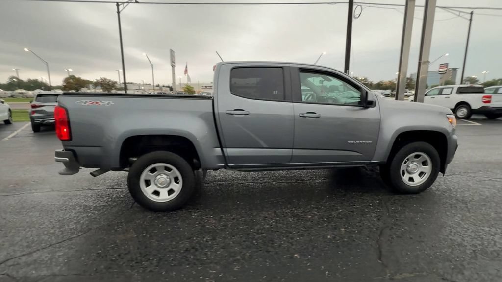 Used 2022 Chevrolet Colorado W/T AWD/4WD image 9