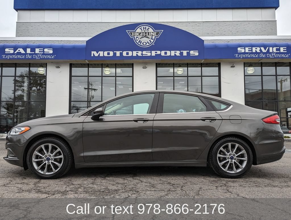 Used 2017 Ford Fusion S FWD image 1