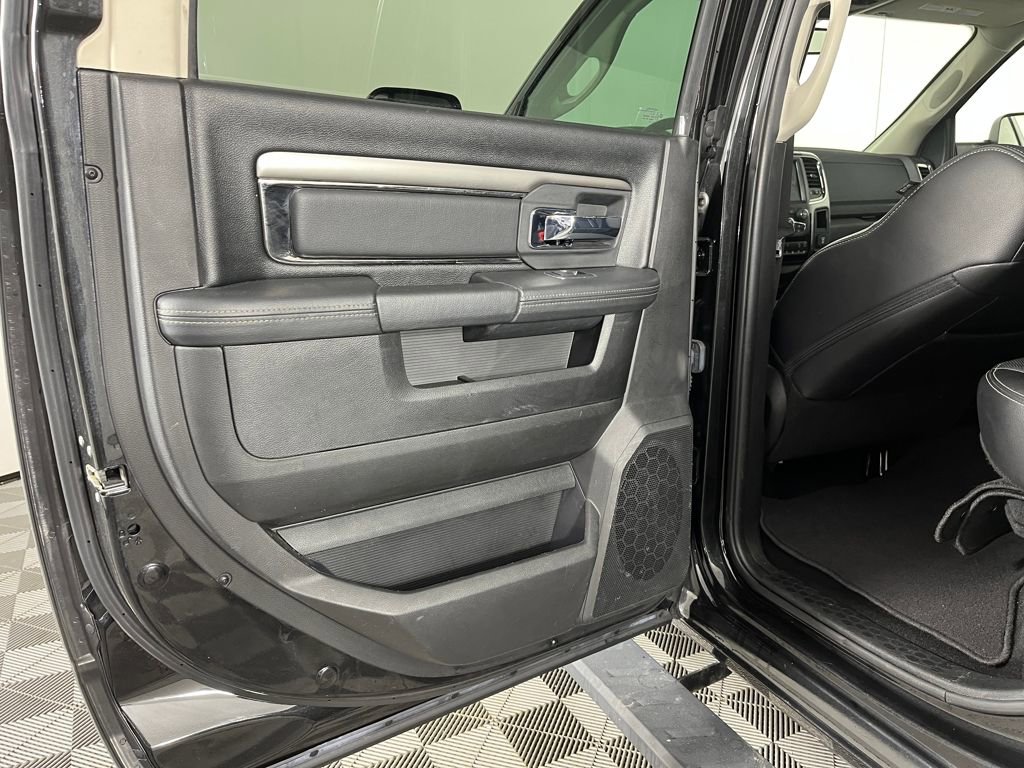 Used 2018 RAM 2500 Laramie w/ Sport Appearance Group image 11