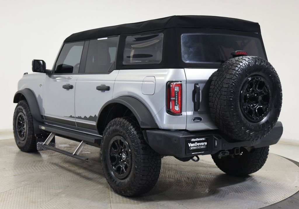 Used 2023 Ford Bronco Wildtrak AWD/4WD image 11