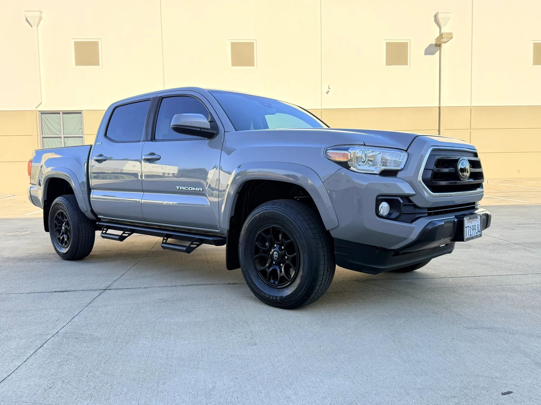 Used 2021 Toyota Tacoma SR5 image 4