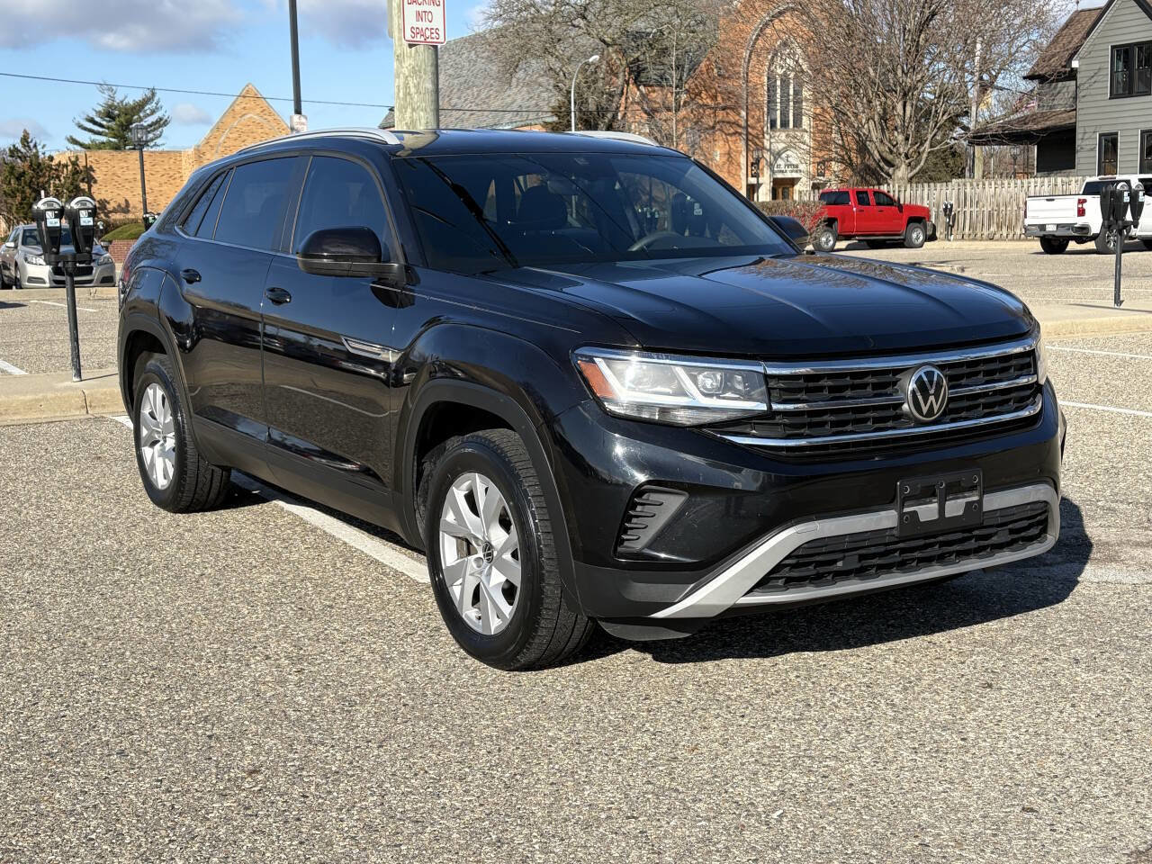 Used 2021 Volkswagen Atlas Cross Sport S image 3