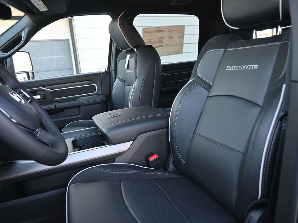 New 2026 RAM 3500 Laramie image 32