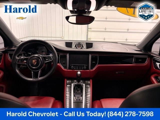 Used 2017 Porsche Macan S AWD/4WD image 13