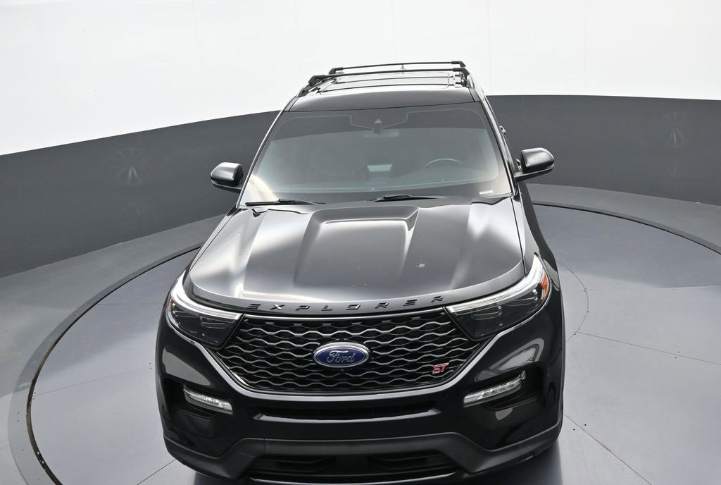 Used 2020 Ford Explorer ST w/ Premium Technology Package image 31