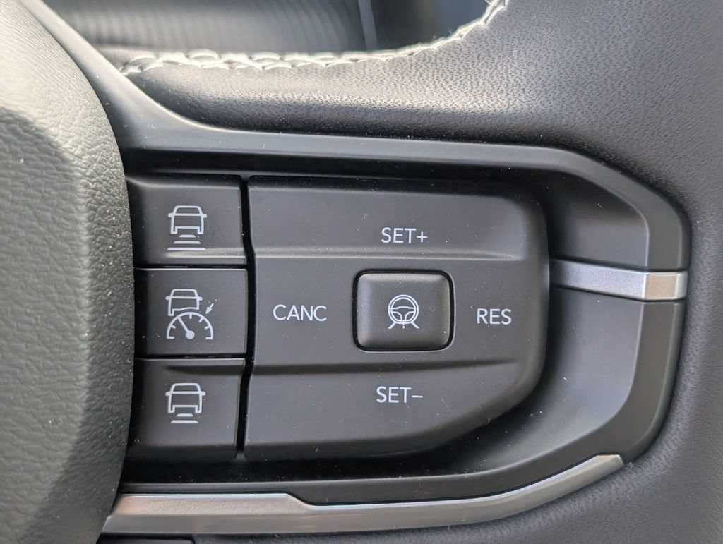 New 2026 Jeep Cherokee Overland w/ Advanced Pro Tech Group AWD/4WD image 16