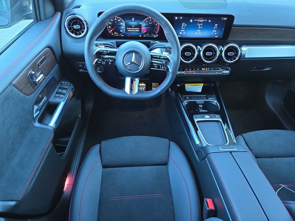 Used 2026 Mercedes-Benz GLB 250 GLB 250 image 13