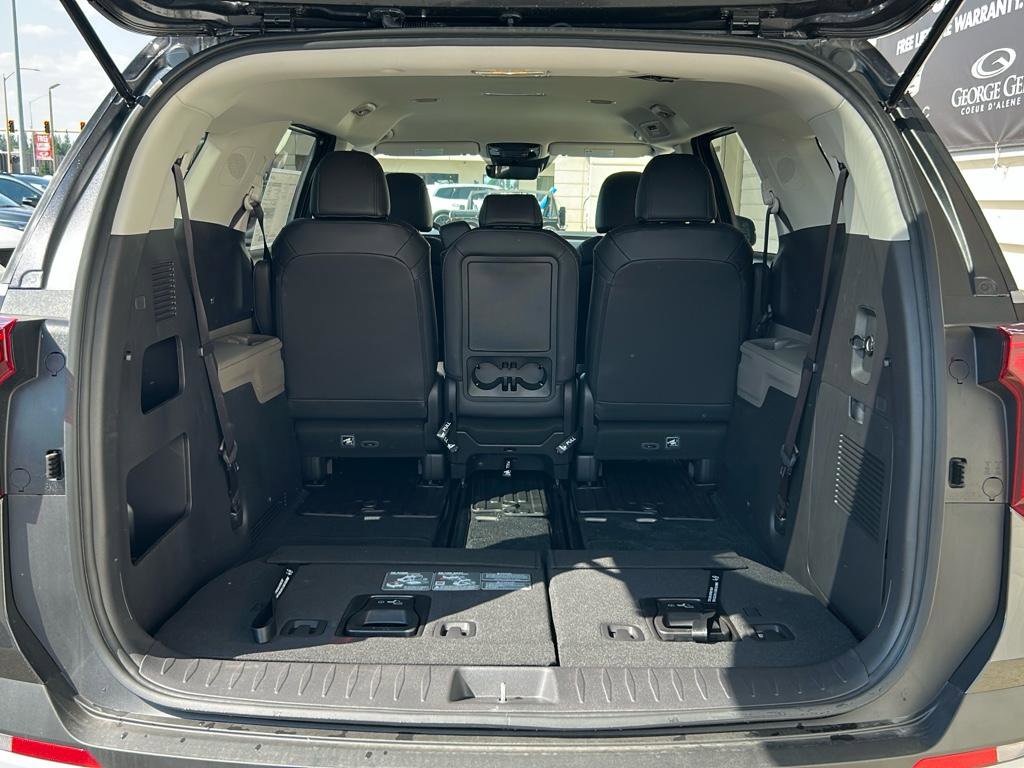 New 2026 Kia Carnival image 13