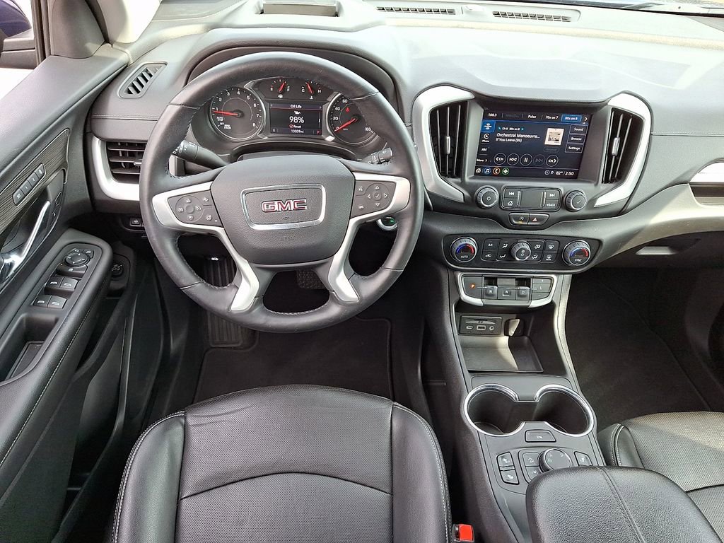 Certified 2022 GMC Terrain SLT w/ Tech Package image 11