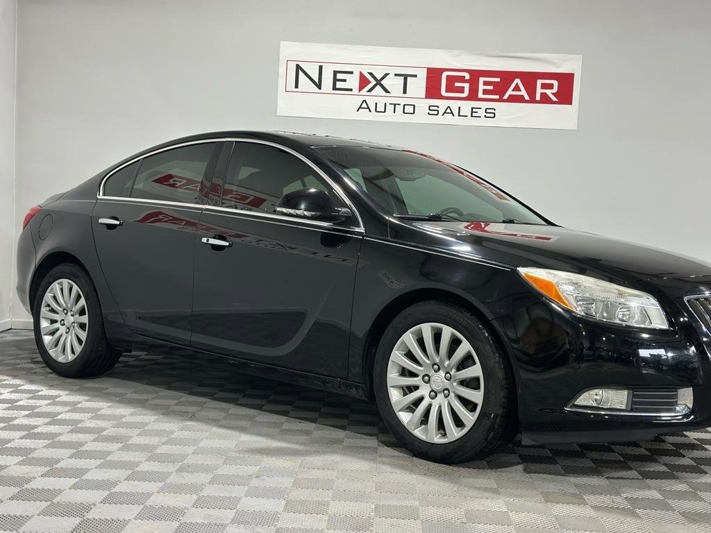 Used 2012 Buick Regal Premium image 2