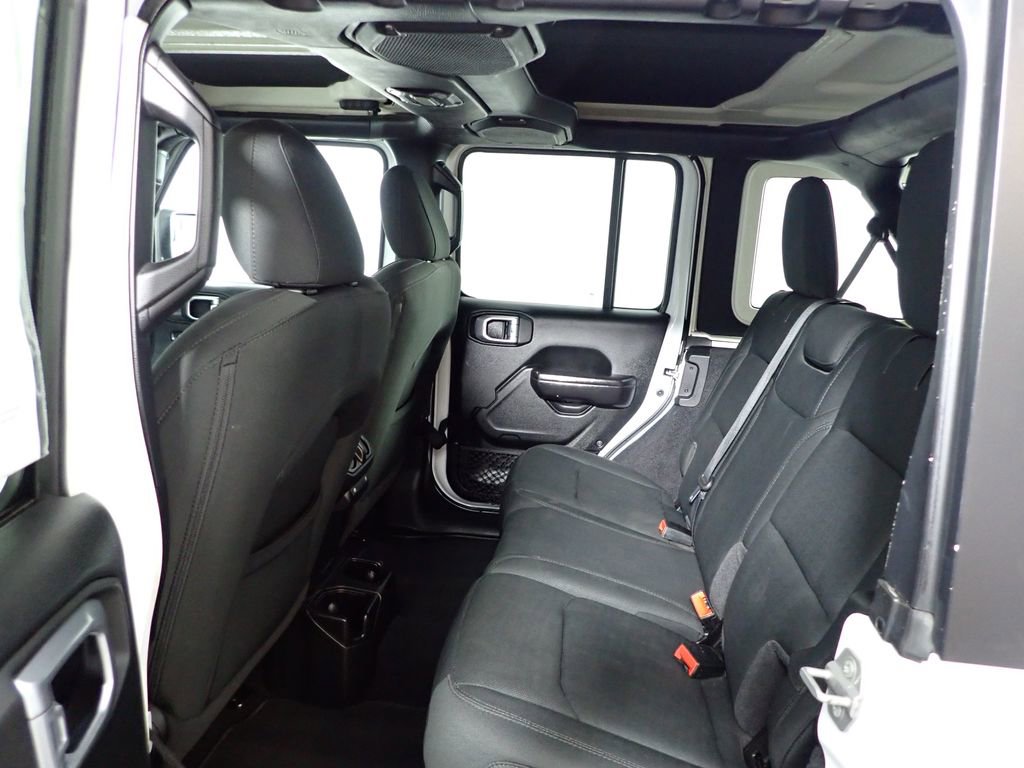 Used 2020 Jeep Wrangler Unlimited Sport image 27